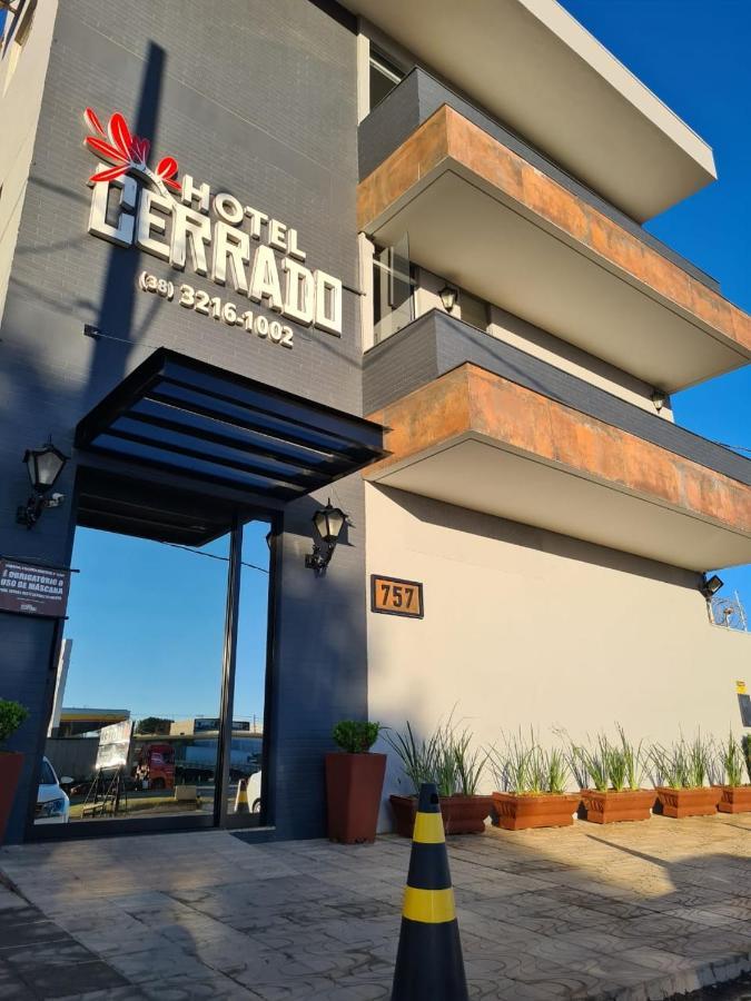Hotel Cerrado モンテス・クラロス エクステリア 写真